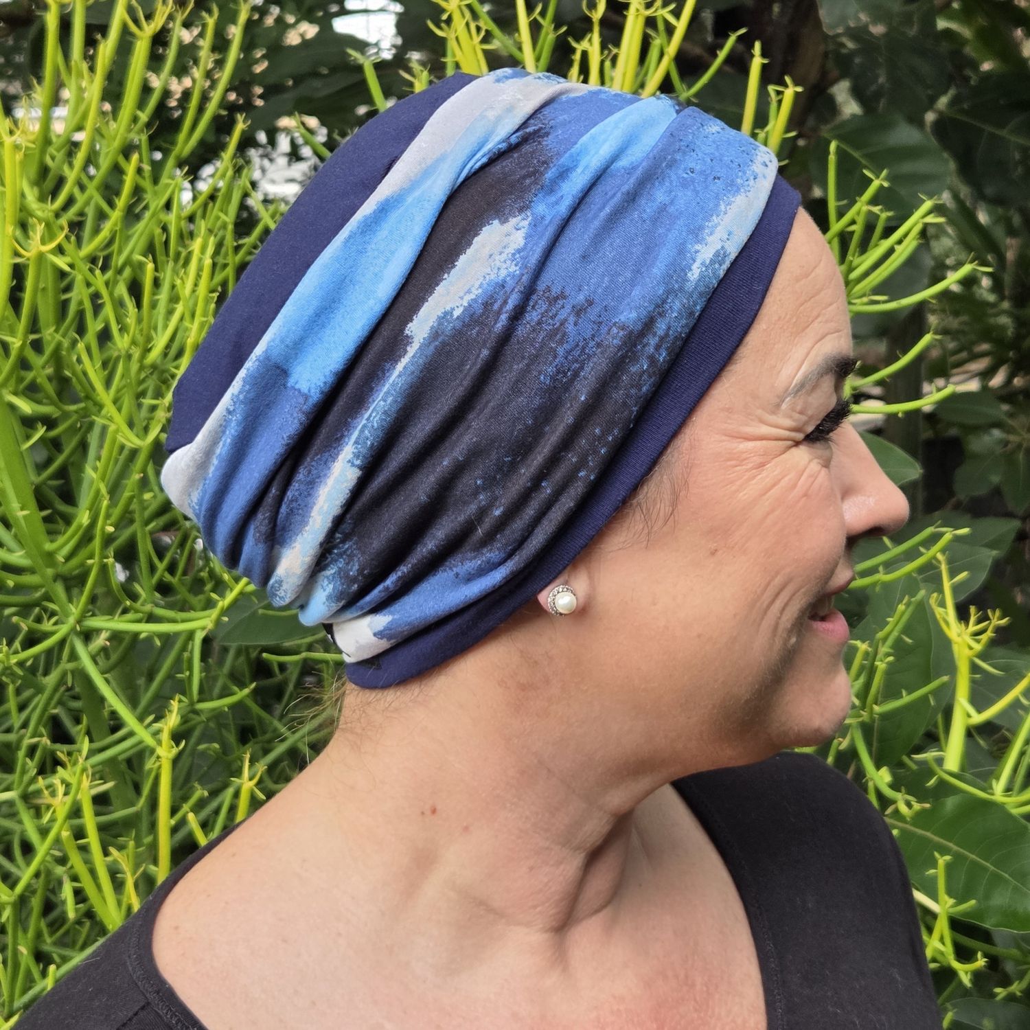 Navy hat 3 in 1 with shades of blues headband
