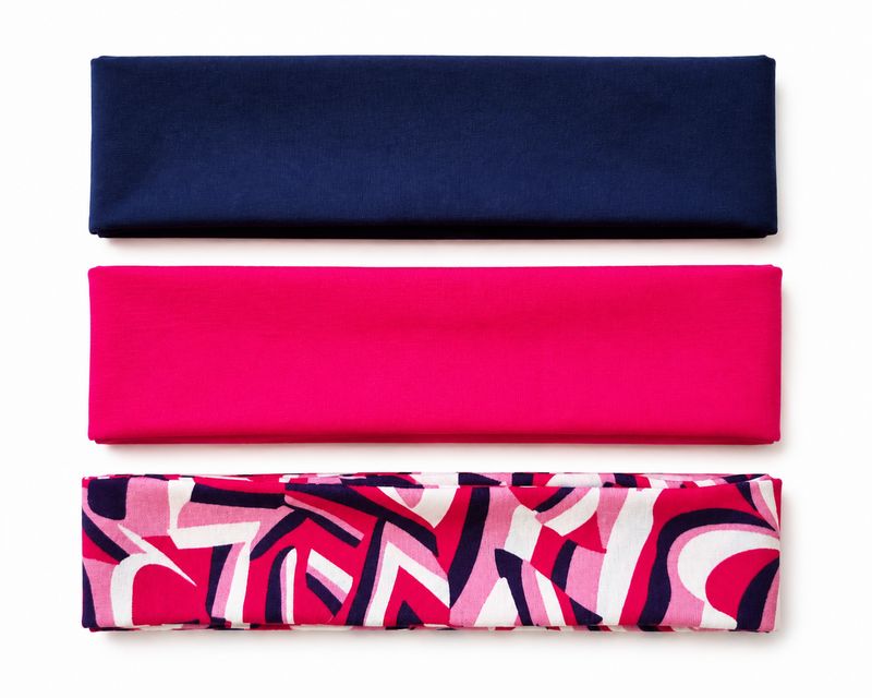 Gift Box from the heart - 1 navy hat and 3 Ribbons