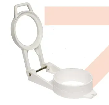 Máquina para cerrar envases de pollos.