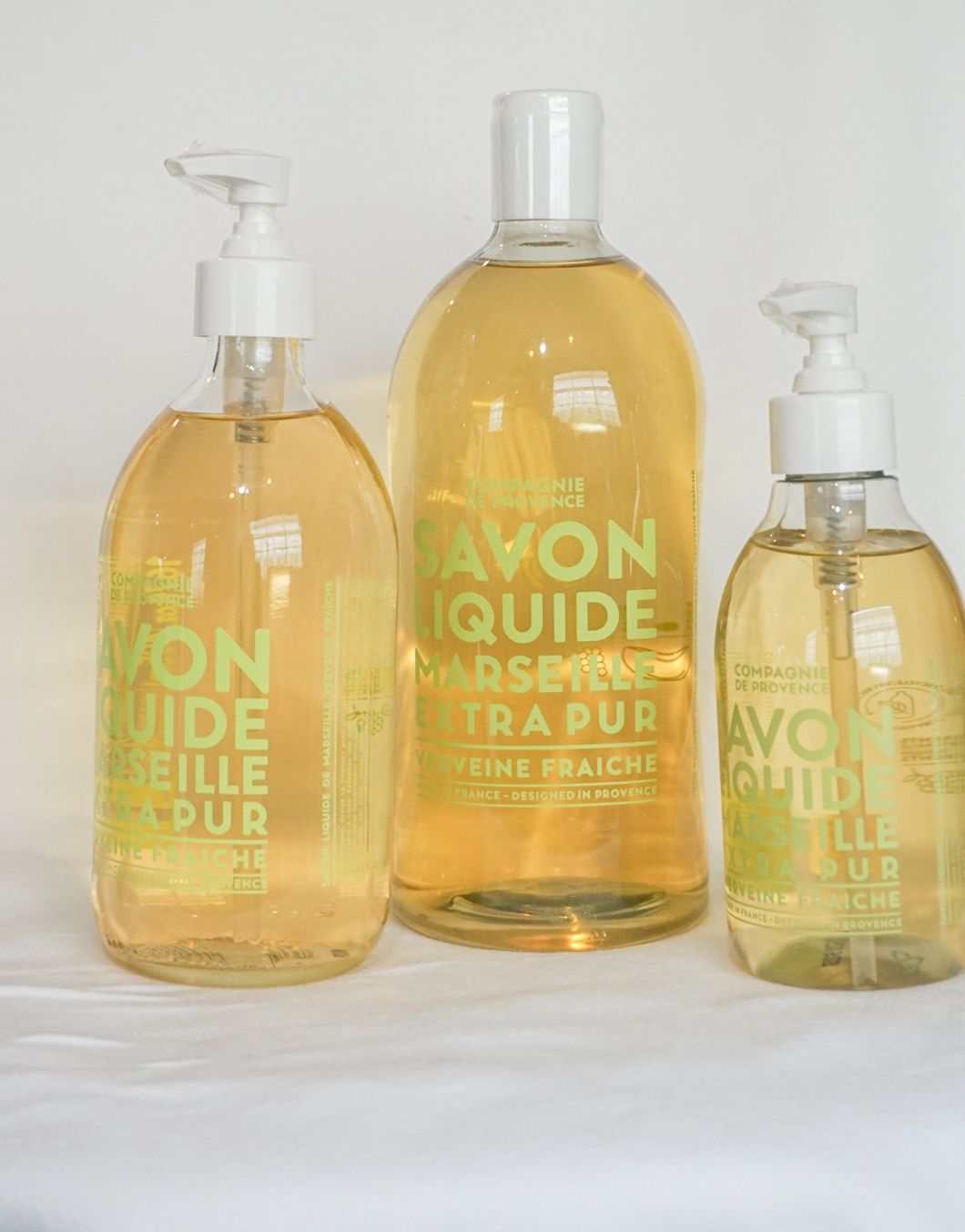Savon Liquide Marseille Extra Pure Liquid Soap, Size: 10 fl oz, Type: Verveine Fraiche
