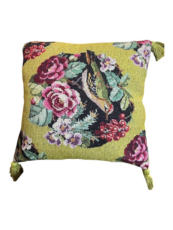 Linen Blend Pillow w/Tassels