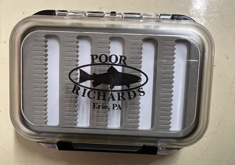 POOR RICHARDS DOUBLE SIDED FLY BOX
