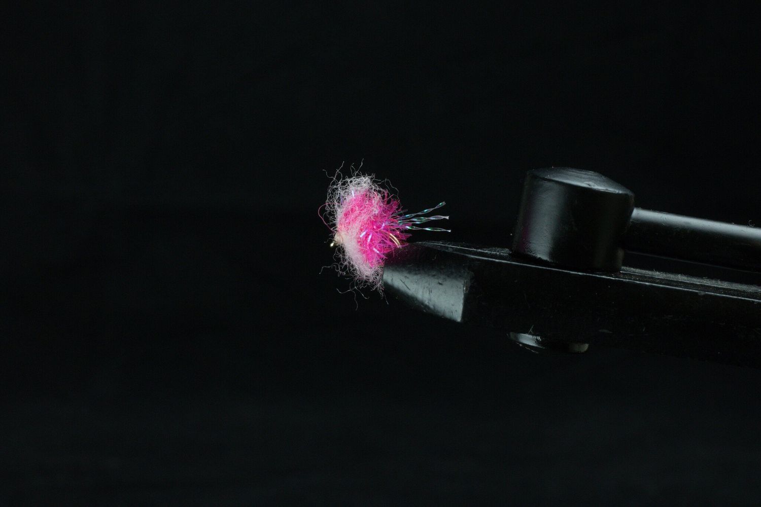ESTAZ EGGS WITH VEIL FLIES, Color: HOT PINK