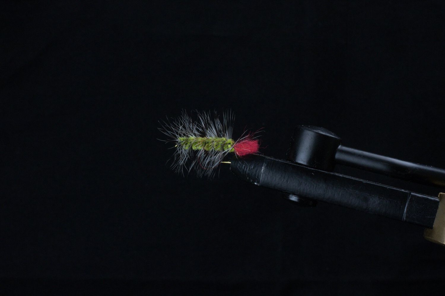 WOOLY WORM FLIES, Color: OLIVE