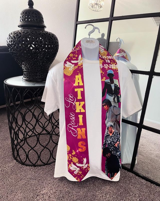 Memorial Stole w/ 4 pictures