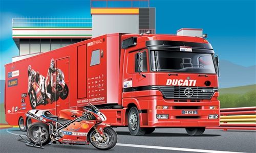 Italeri 3815 - DUCATI RACING TEAM TRUCK &amp; TRAILER