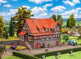 Faller 191771 - Pension &quot;Linde&quot;