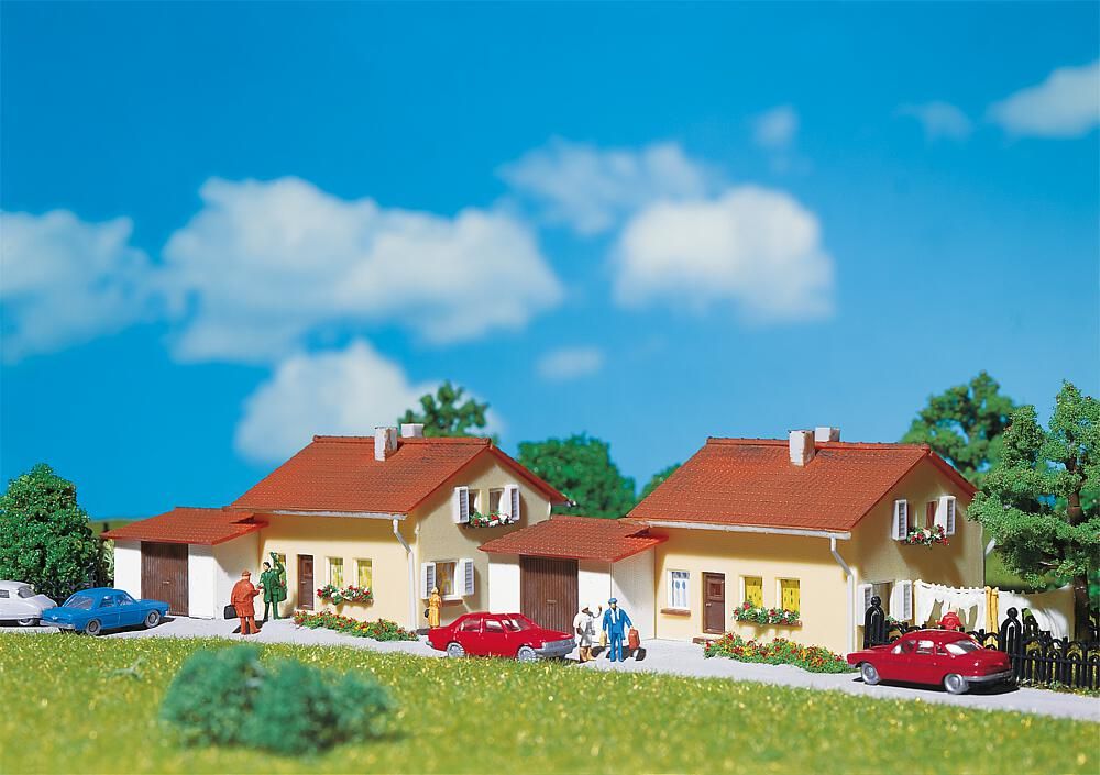 Faller 232222 - Buitenhuisjes 2 stuks N