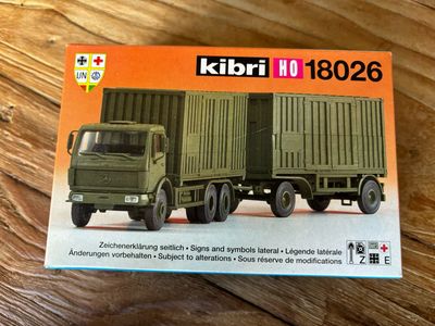 Kibri 18026 - Legervrachtwagen