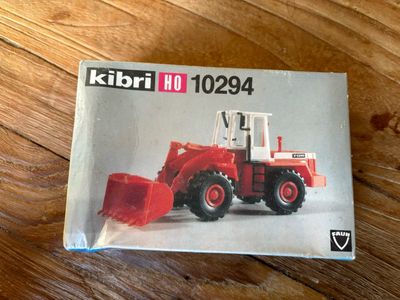 Kibri 10294 - Faun Shovel