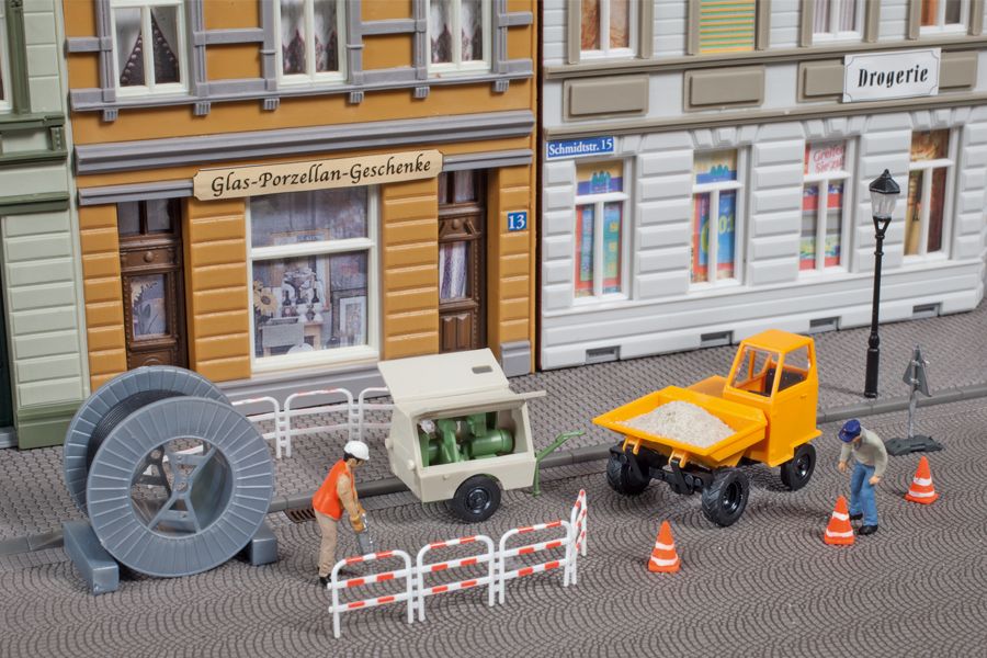 Auhagen 41641 - Pick up &amp; kompressor, aanhanger / Dumper &amp; Kompressoranh.