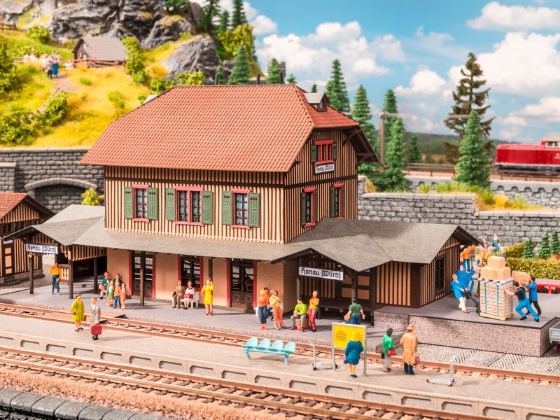 Noch 66007 - Bahnhof “Honau”