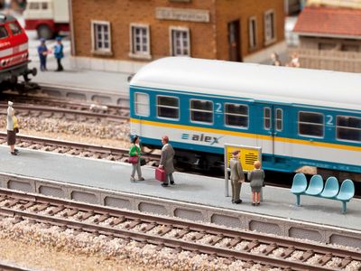 Noch 66008 - Universal-Bahnsteig