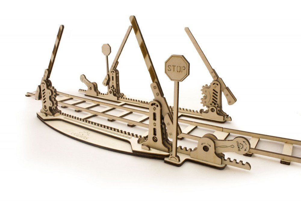 Ugears - Spoorwegovergang + 4m rails