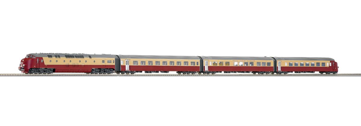 Roco 63122 - DelV diesel powered rail car train