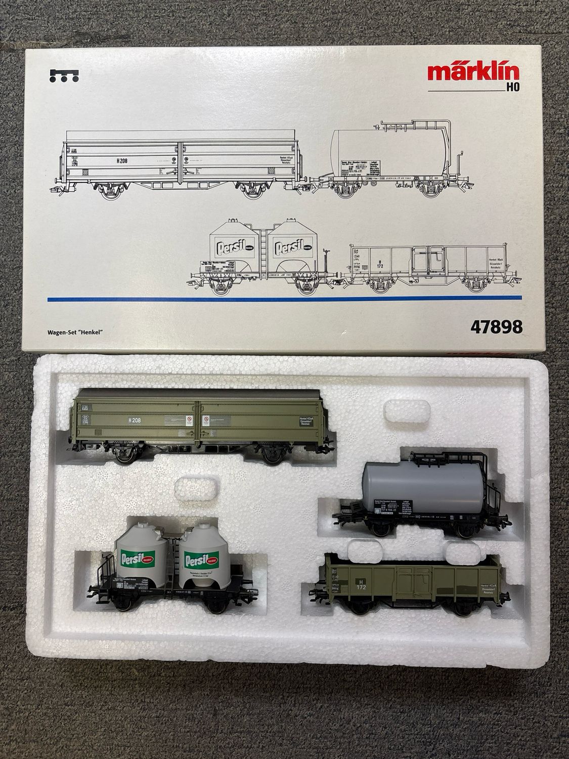 Märklin 47898 - 4-delige goederenwagenset &#39;Henkel&#39; van de DB
