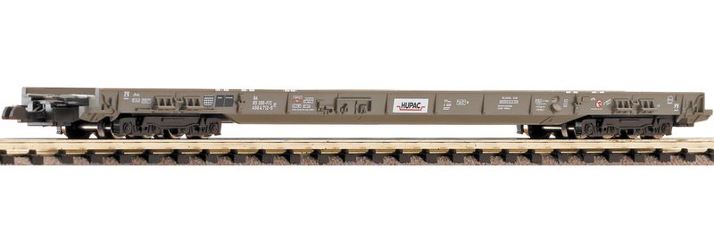 Fleischmann 827104 - 8-achsiger Niederflurwagen für Lastwagen- und Sattelzug-Transporte der SBB.