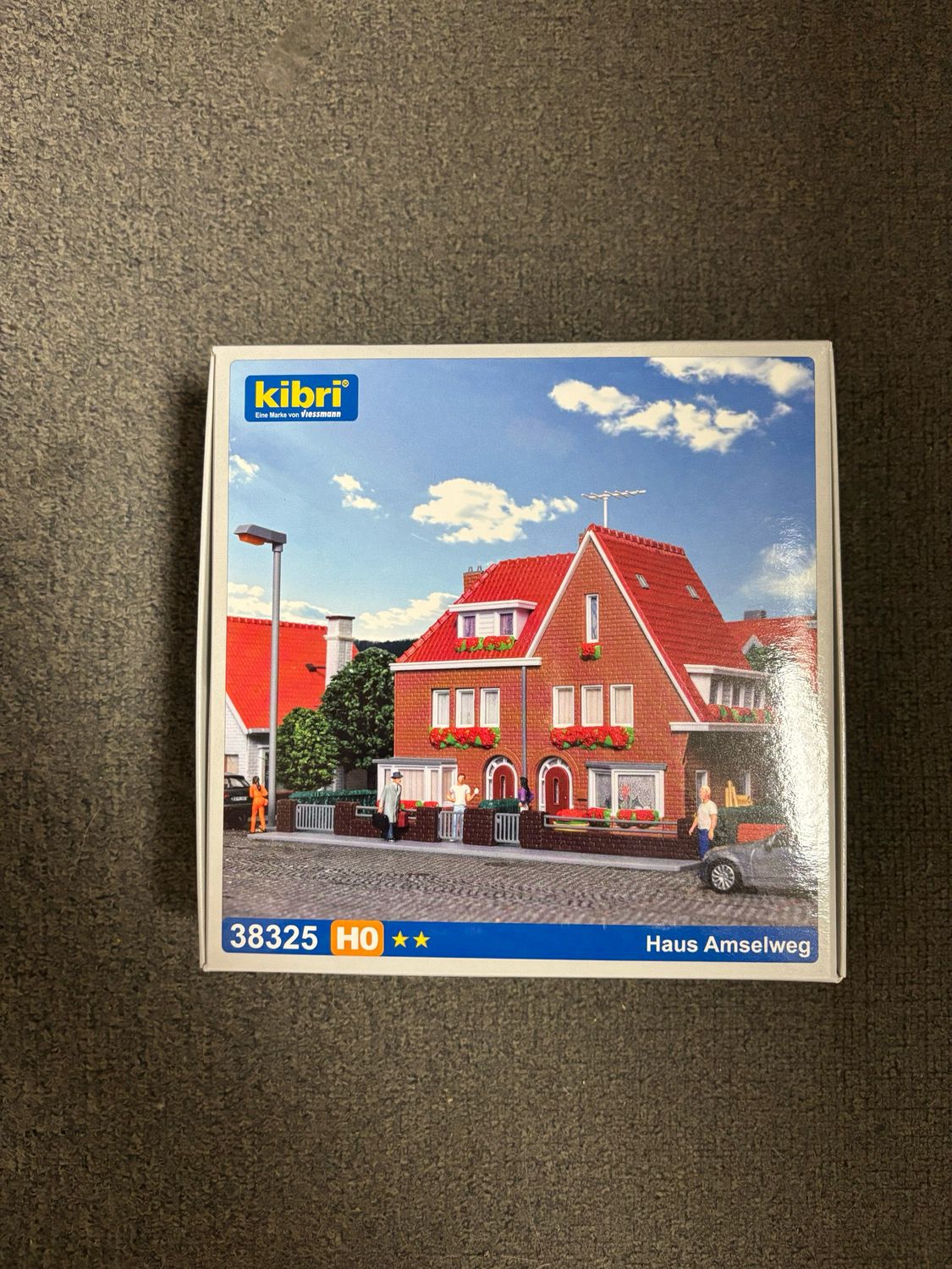 Kibri 38325 - Huis Amselweg H0