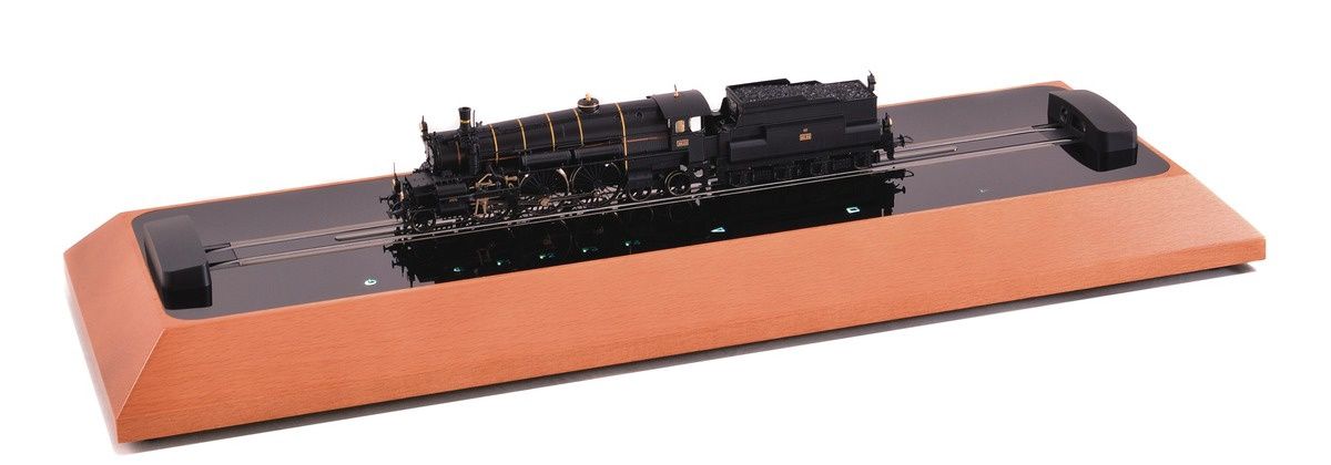 Roco 63318 -  Dampflokomotive 310.23 der Österreichischen Eisenbahnsammlung mit Sound + Schienenlaufband