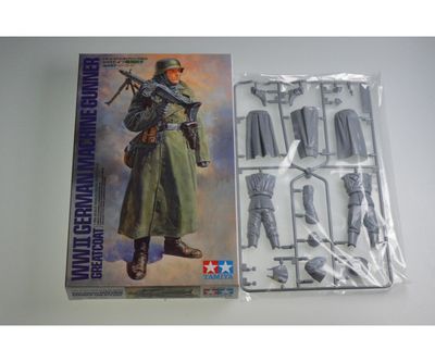 Tamiya 36306 - WWII Figure Ger. Machine Gunner GC 1:16