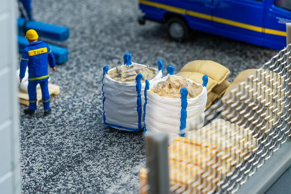 Faller 180899 - 10 Big Bags 1:87