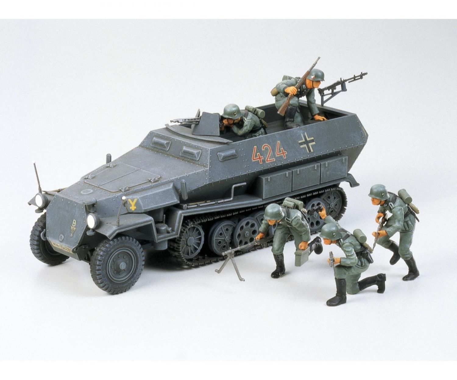 Tamiya 35020 - WWII Sdkfz.251/1 Halft. Hanomag (5) 1:35