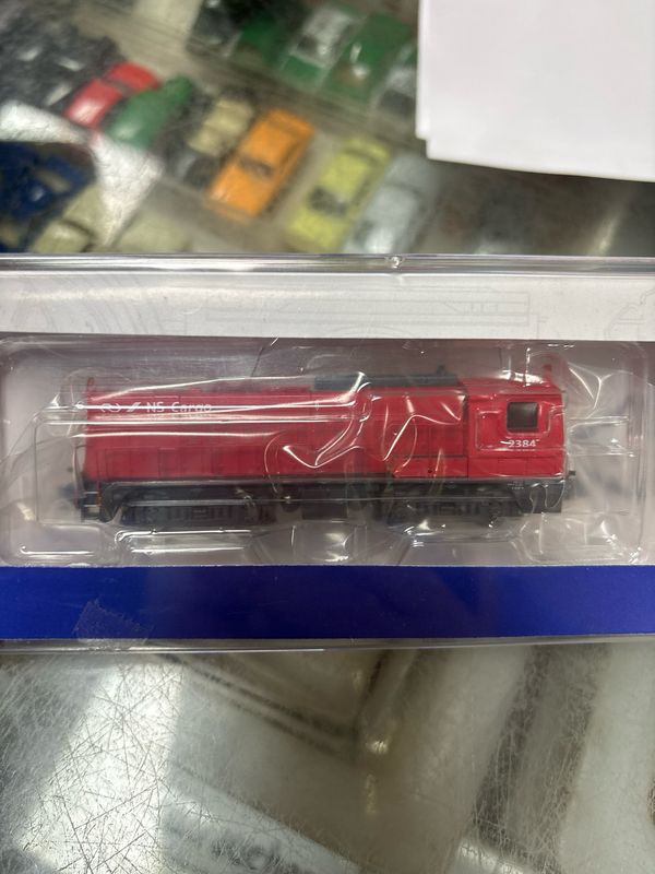 Piko 40441 - Diesellok 2384 NS V N Rood