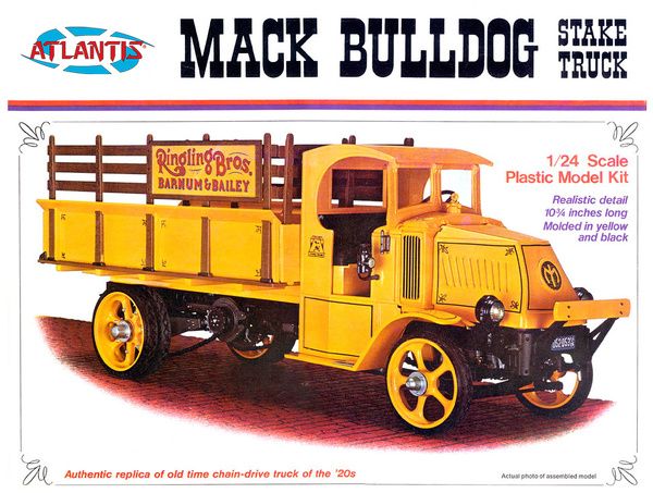 Atlantis 2402 - 1926 Mack Bulldog Stake Truck 1:24