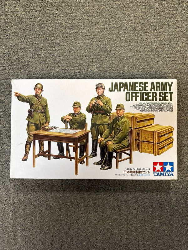 Tamiya 35341 - Japanese Army Officer Set 1:35