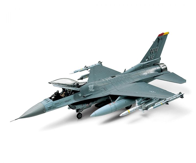 Tamiya 61098 - F-16CJ Fighting Falcon Lockheed Mar 1:48