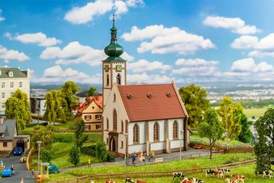 Faller 231726 - Dorpskerk 1:160