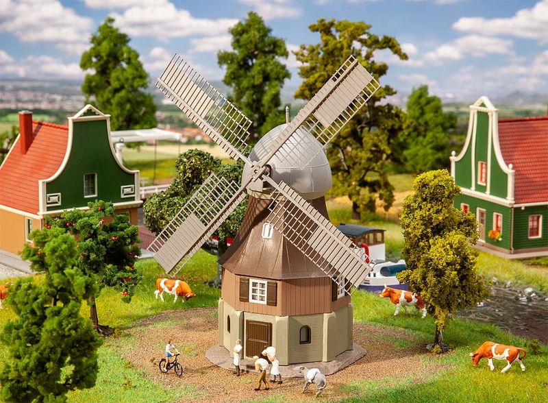 Faller 130115 - Windmolen H0