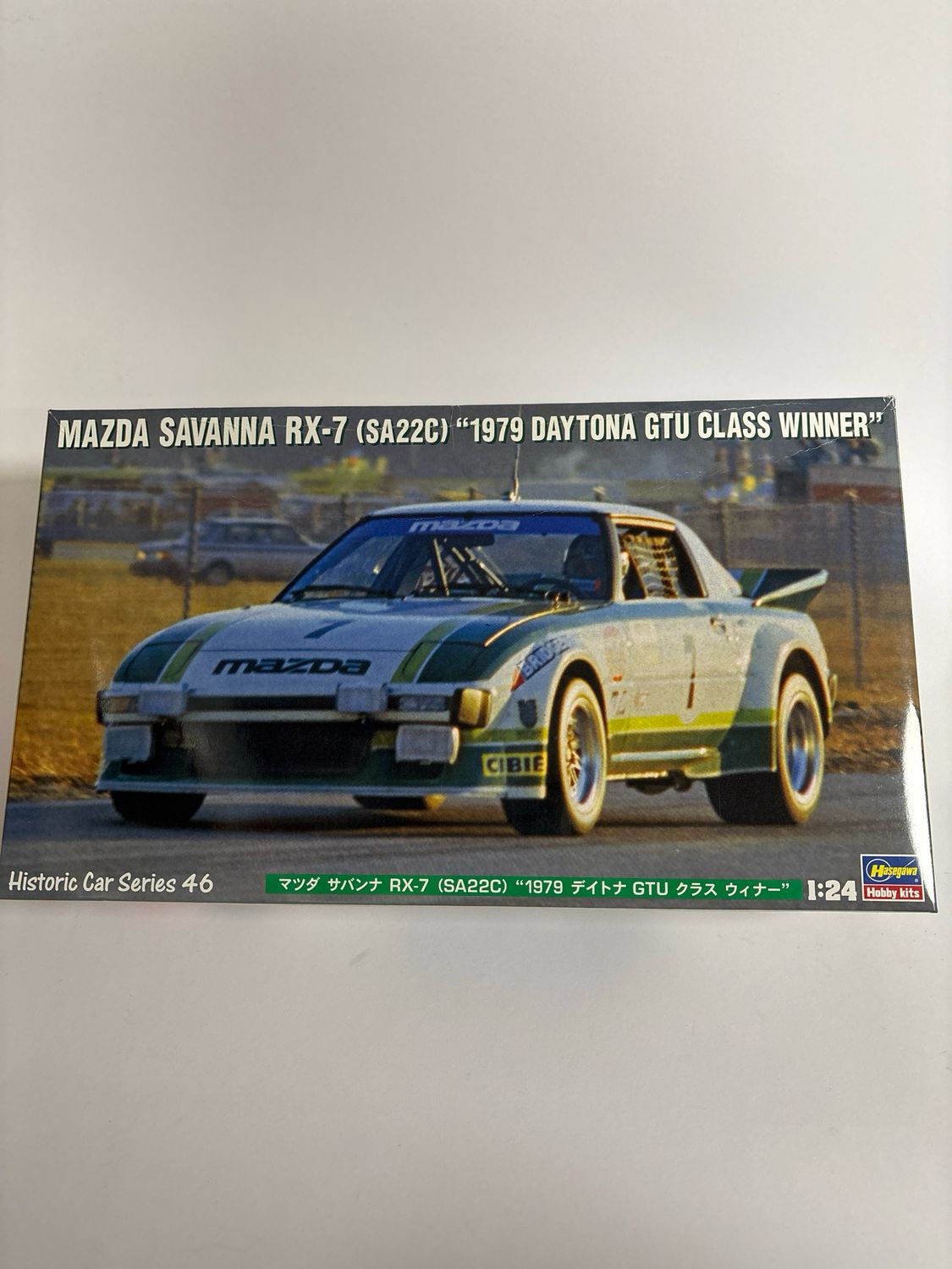 Hasegawa 21146 - Mazda Savanna RX-7 (SA22C) 1:24
