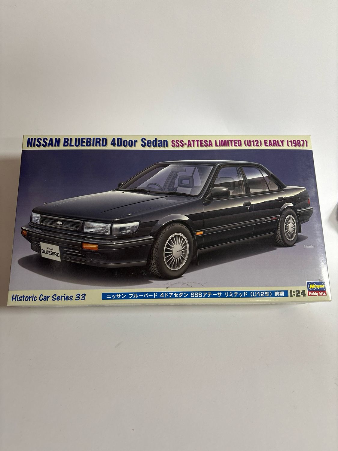 Hasegawa 21133 - Nissan Bluebird 4Door Sedan SSS-Attesa Limited (U12) Early (1987) 1:24