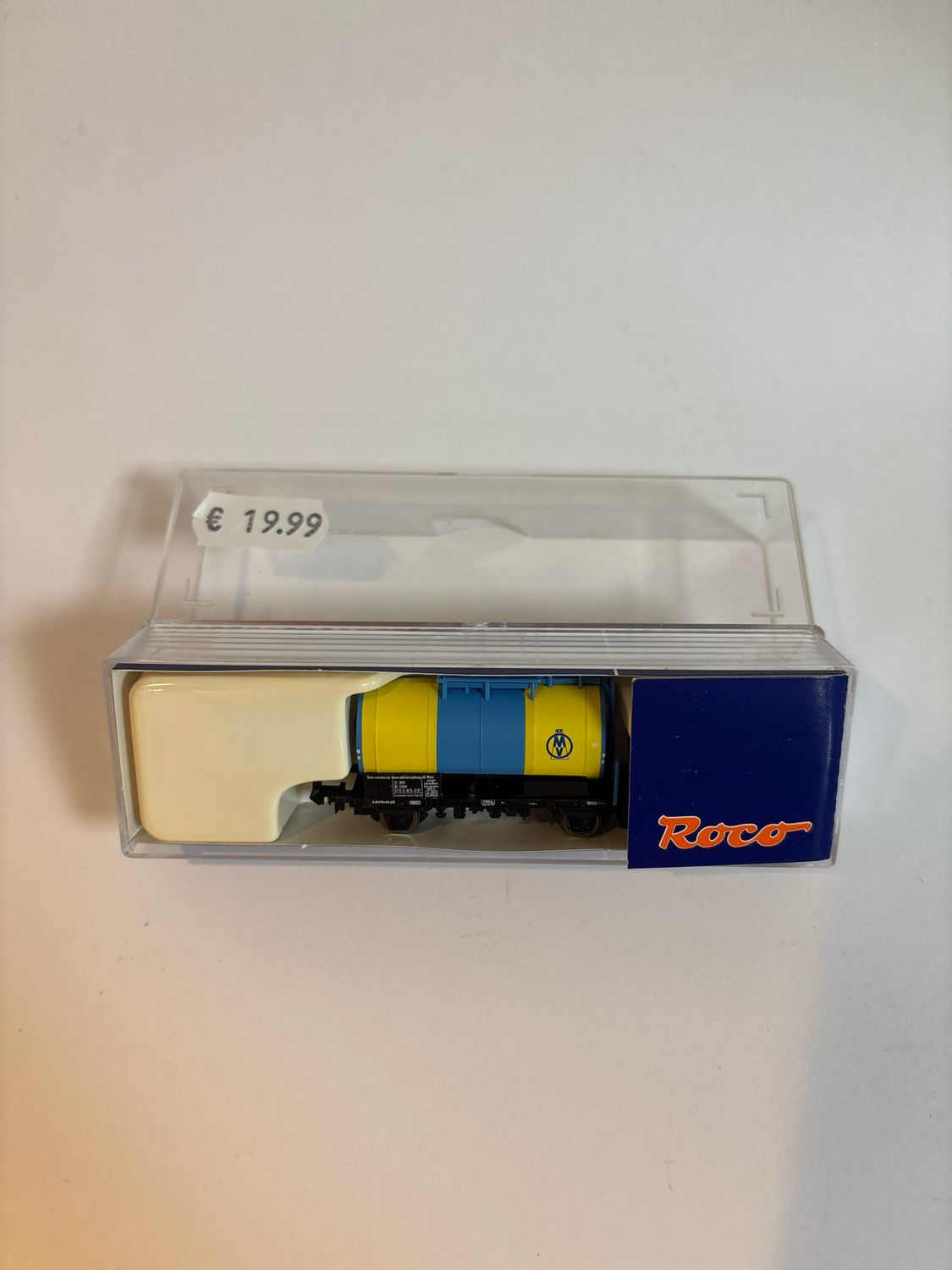 Roco 24025 - Ketelwagen &quot;ÖMV&quot; ÖBB (geel / blauwe ketel) 1:160 (N)