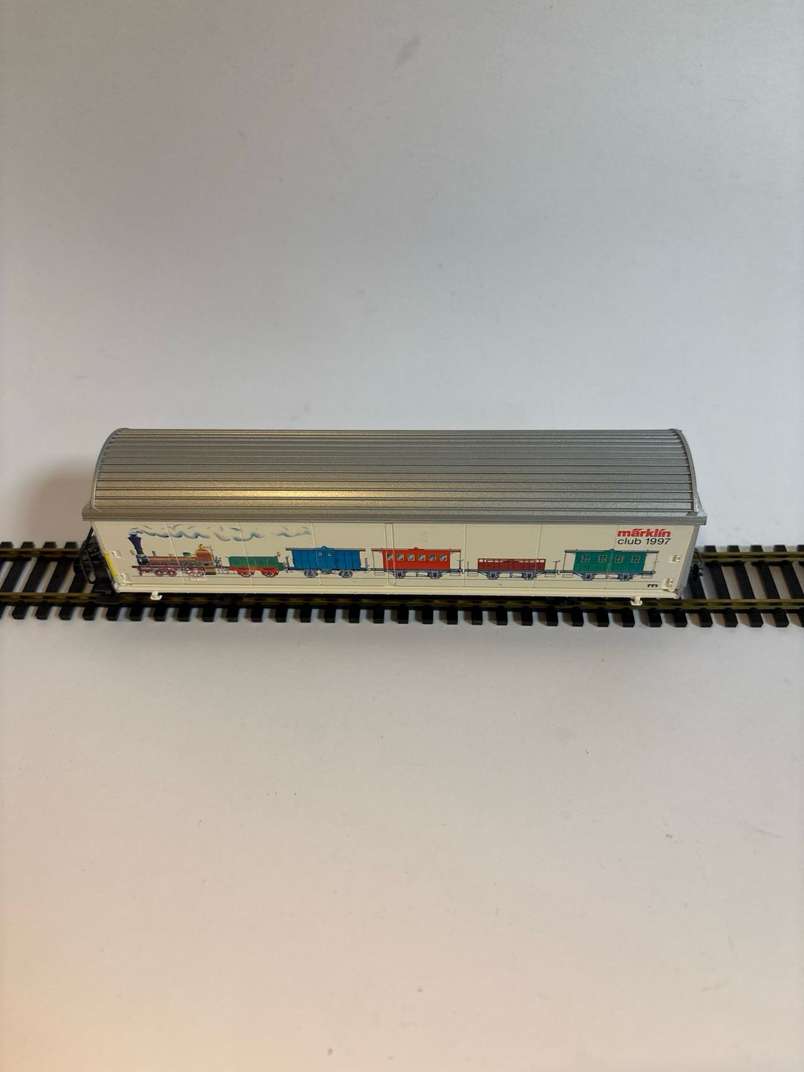 Märklin 4735.97 - Gesloten goederenwagen &quot;Märklin club 1997&quot; H0