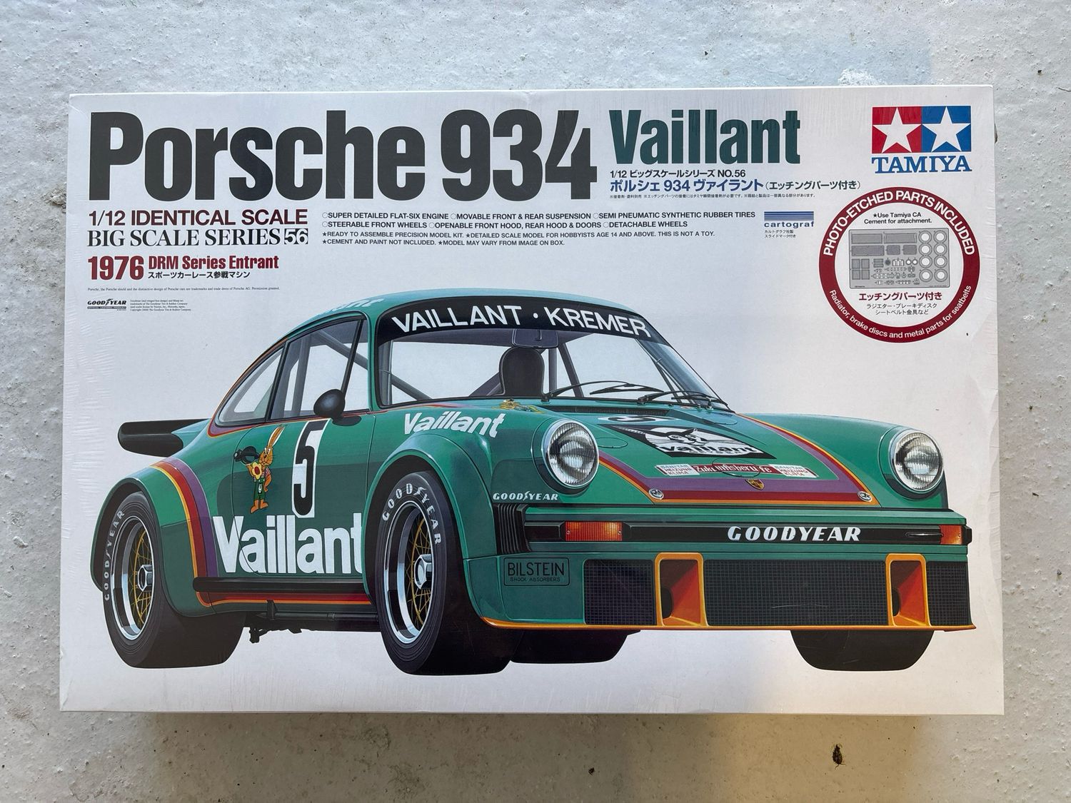 Tamiya 12056 -Porsche 934 Vaillant