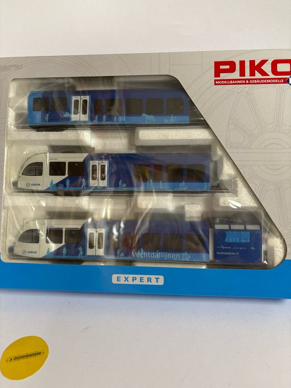 【piko様】専用・青360ｇ×2袋≪リクエスト特割特価≫ Piko 59030 - ~Stadler GTW 2/8 Elec Arriva VI
