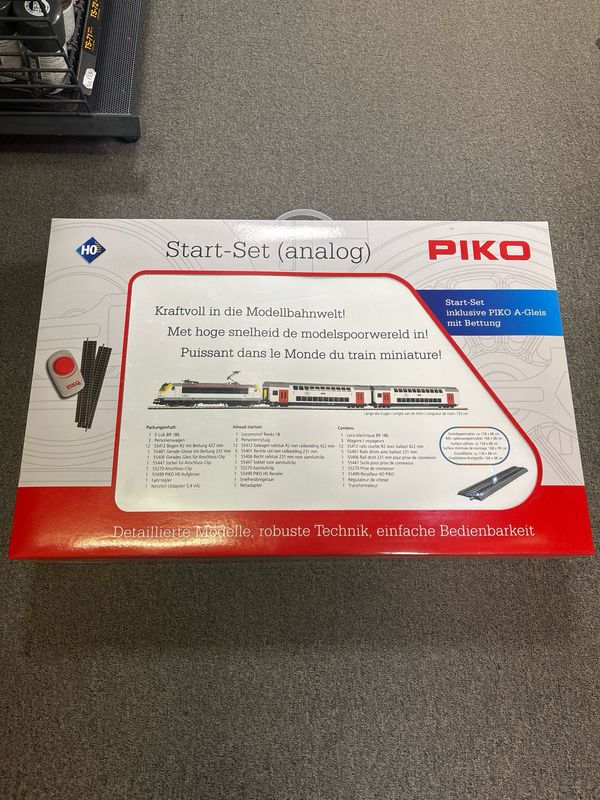 Piko 97943 - Startset analoog, SCNB BR186 met 3 personenrijtuigen