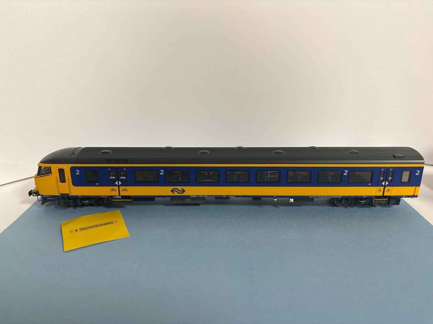 LS models 44230 AC - ICRmh Bpmbdzf7 blauw geel