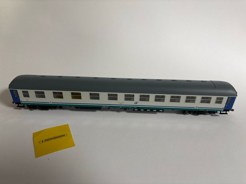 Roco 45041 - Personenrijtuig FS 1/2. Klasse  H0