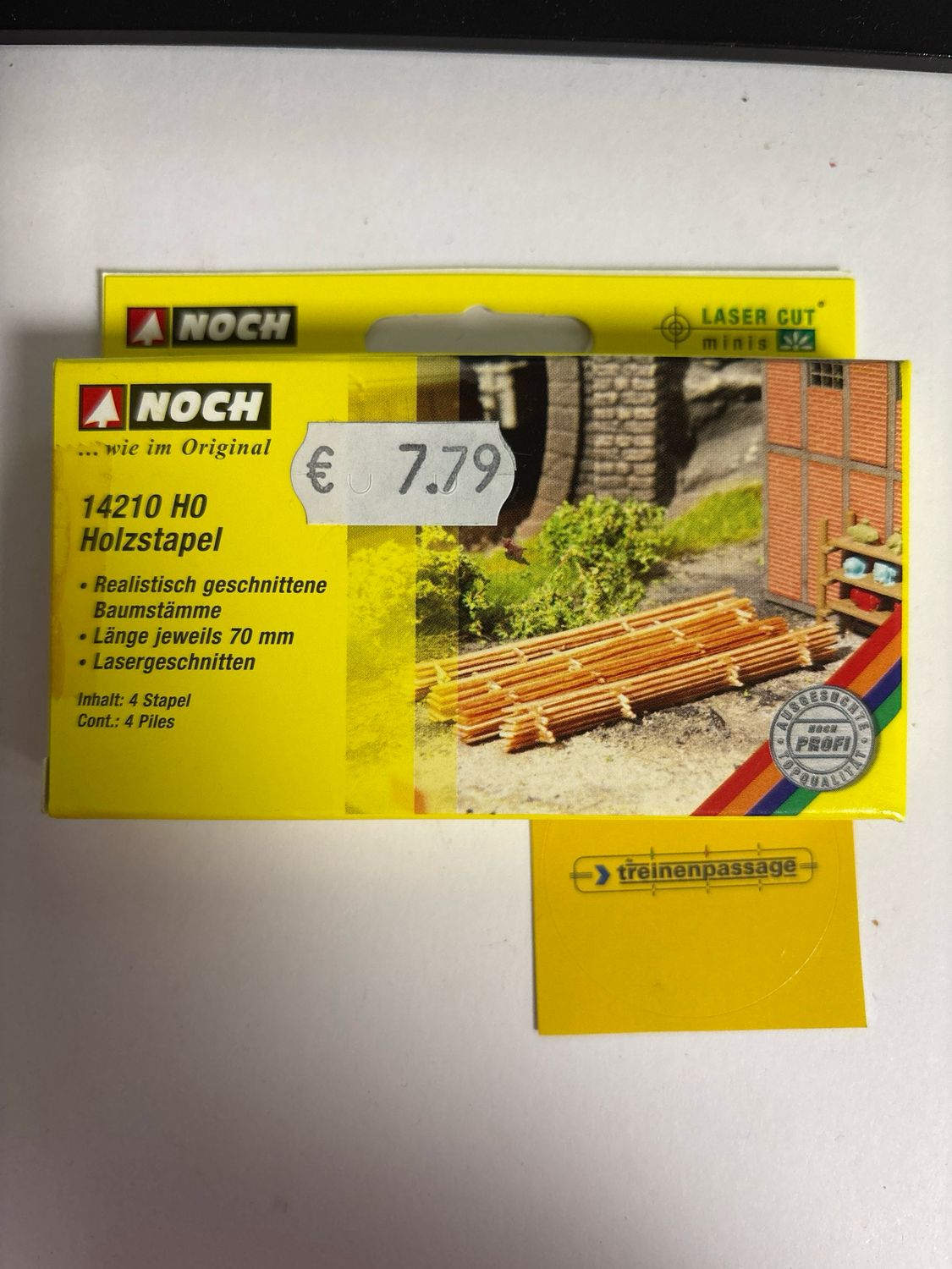 Noch 14210 - Houtstapel H0