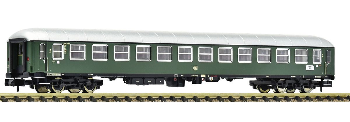 Fleischmann 6260070 - 2nd class express train coach, DB III
