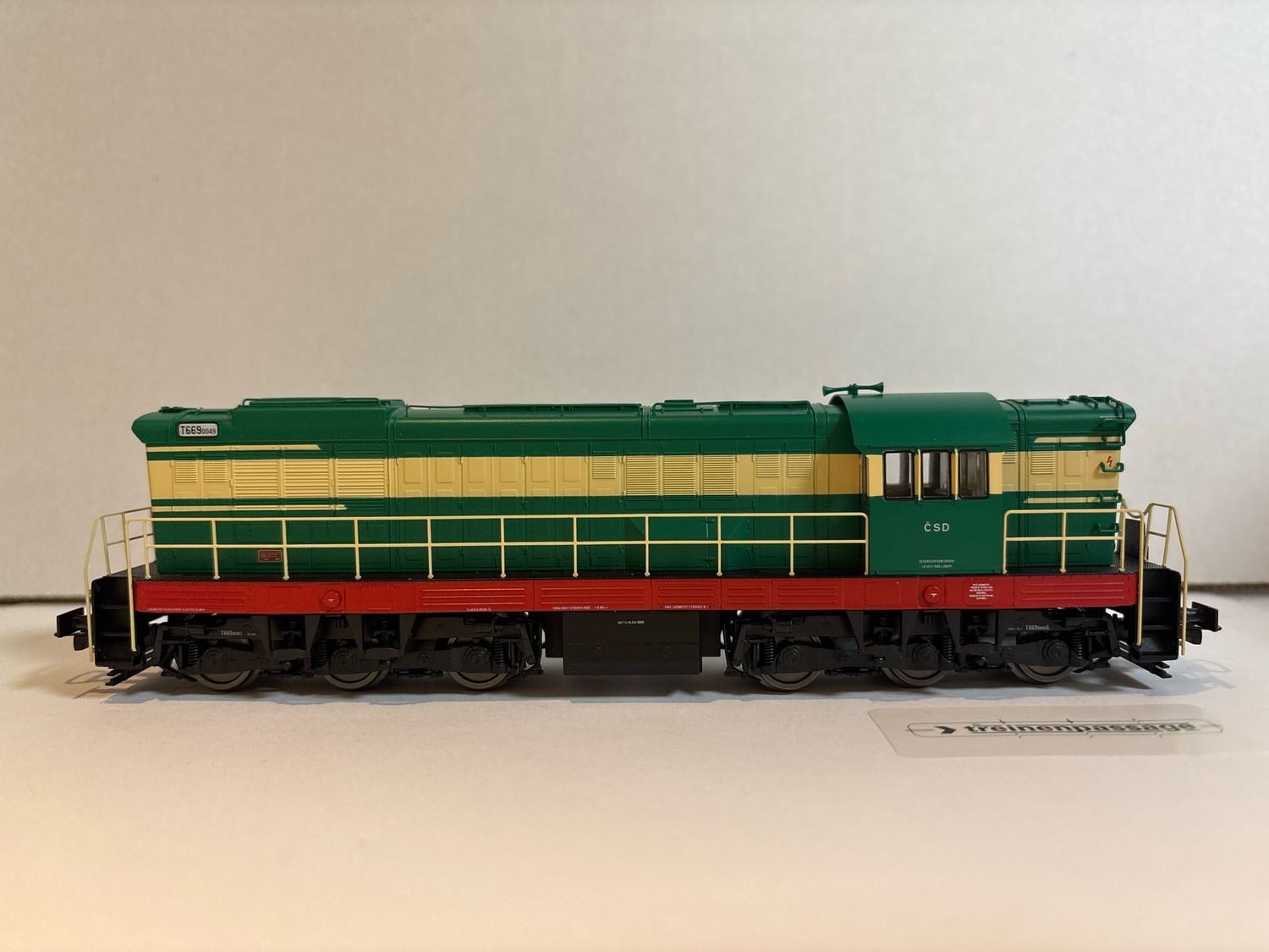 Piko 59780-2 - Diesel locomotief, T 669 CSD, V H0