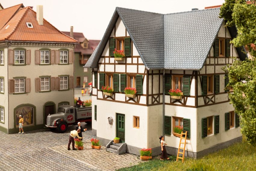 Noch 14010 - Blumenkästen blühend rot