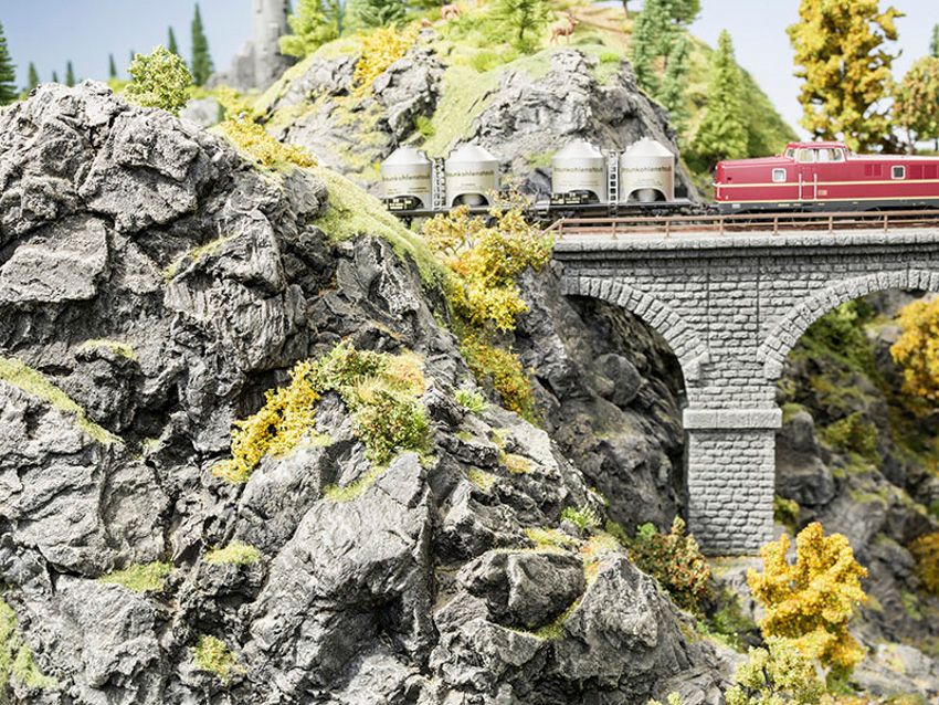 Noch 58462 - Felsplatte “Basalt”