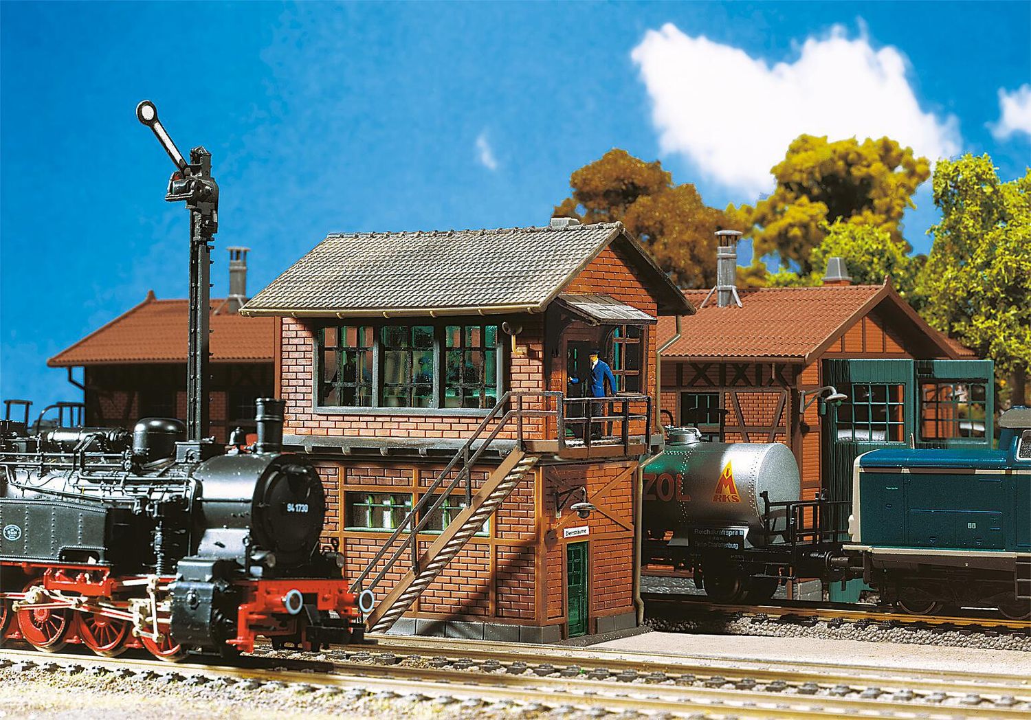 Faller 120120 - Seinhuis Mittelstadt H0