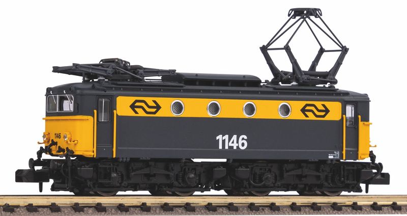 Piko 40374 - Electrische locomotief, Rh 1100, NS, IV N