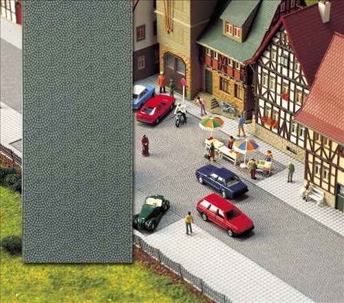 Busch 6031 - Kinderkopjes straat  H0