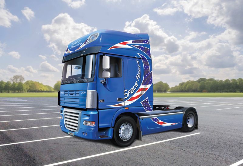 Italeri 3933 - 1:24 | DAF XF105 SPACE AMERICA